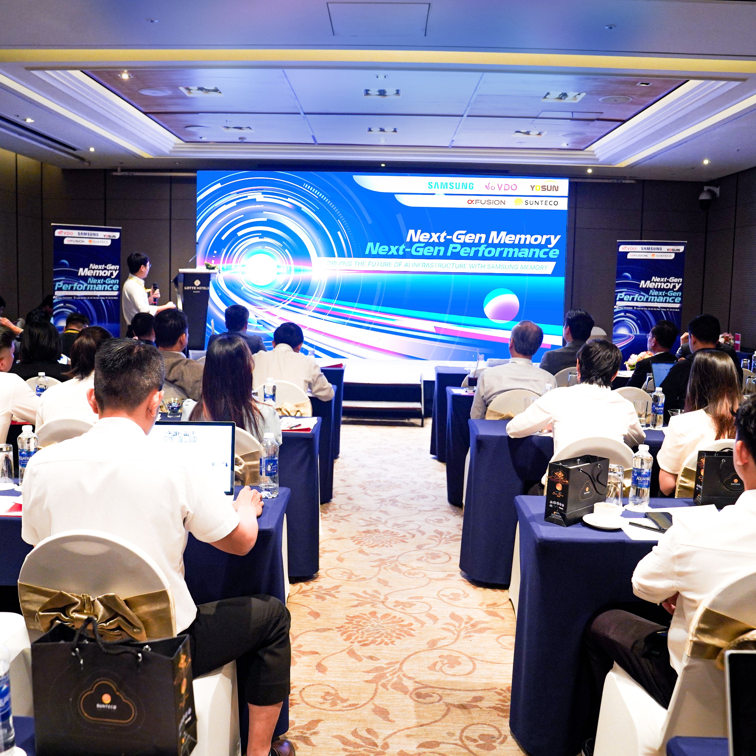 Cập nhật xu hướng bộ nhớ và giải pháp hạ tầng AI tại sự kiện Samsung Memory